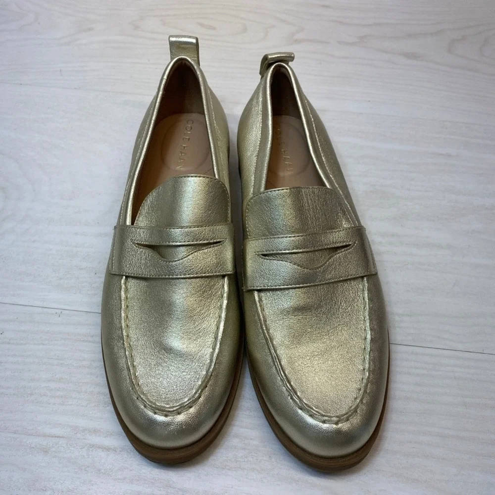 Cole Haan Womens 8.5B Penny Loafers Metallic Gold Leather Grand 360 W30483 Flat